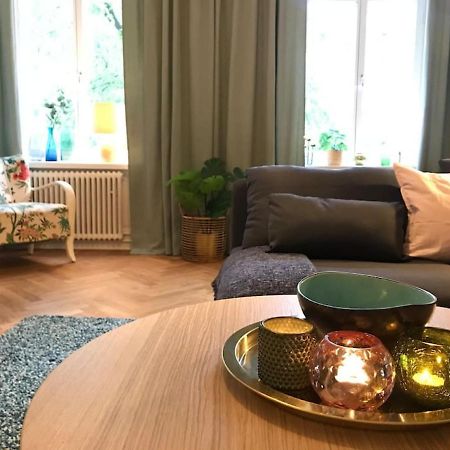 Artistic And Light 2 Room Apartment In Sofo 65Sqm Stockholm Ngoại thất bức ảnh